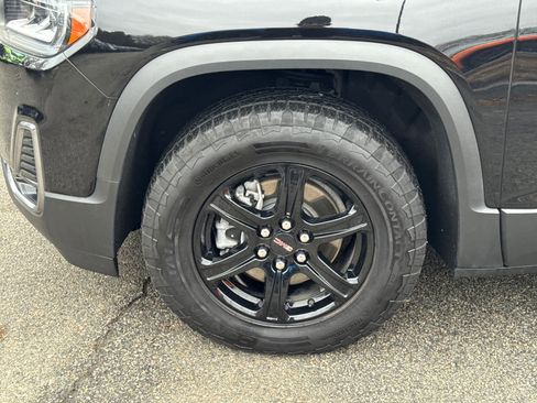 Used 2023 GMC Acadia AT4 w/ Technology Package image 10