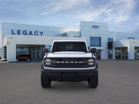New 2025 Ford Bronco 2-Door image 6