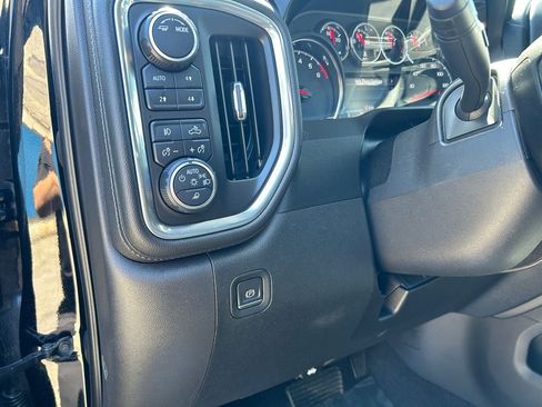 Used 2020 Chevrolet Silverado 1500 LT Trail Boss AWD/4WD image 19