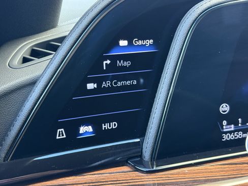 Used 2023 Cadillac Escalade Premium Luxury w/ Performance Package image 24