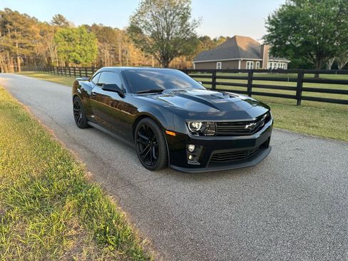 Used 2013 Chevrolet Camaro ZL1 image 12