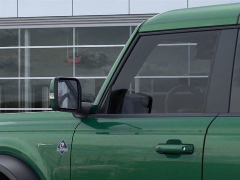 New 2025 Ford Bronco Outer Banks w/ Sasquatch Package image 23