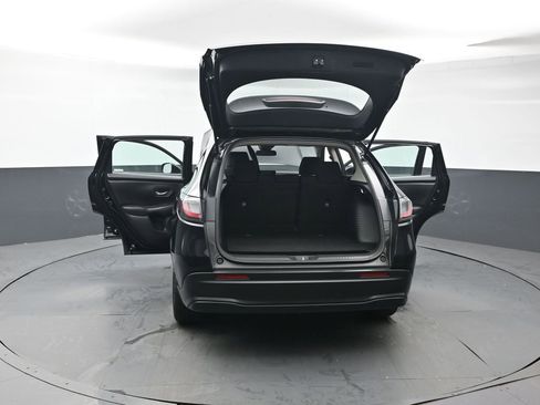 Used 2023 Honda HR-V LX image 43