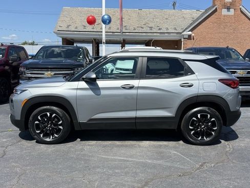 Used 2023 Chevrolet TrailBlazer LT w/ Convenience Package image 4