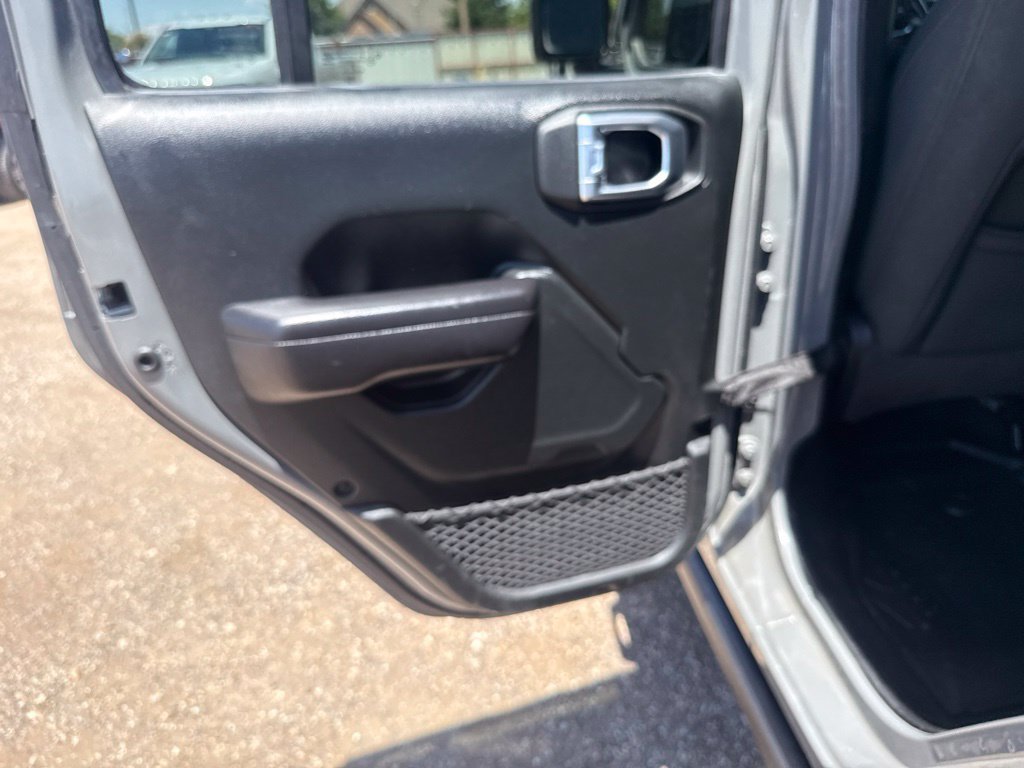 Used 2021 Jeep Wrangler Unlimited Sport AWD/4WD image 29