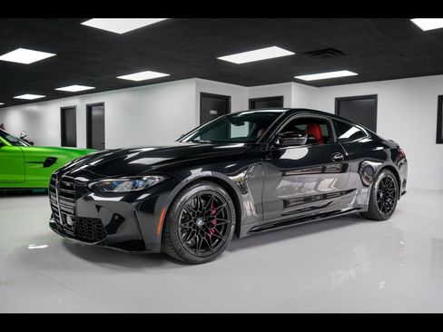 Used 2021 BMW M4 Competition w/ Executive Package RWD image 1