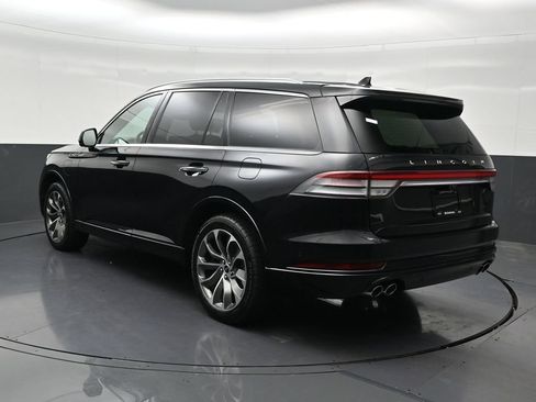 Used 2021 Lincoln Aviator Grand Touring w/ Equipment Group 301A AWD/4WD image 3
