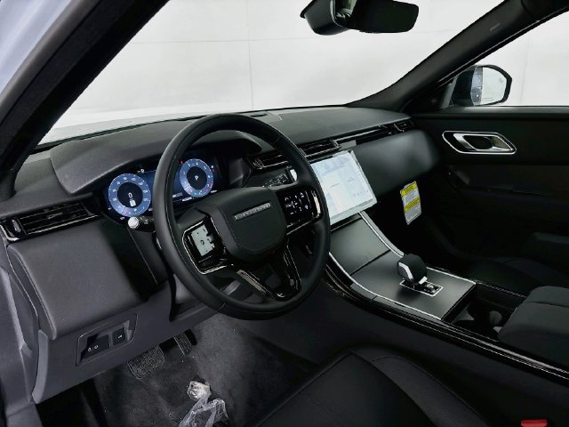 New 2026 Land Rover Range Rover Velar S AWD/4WD image 9