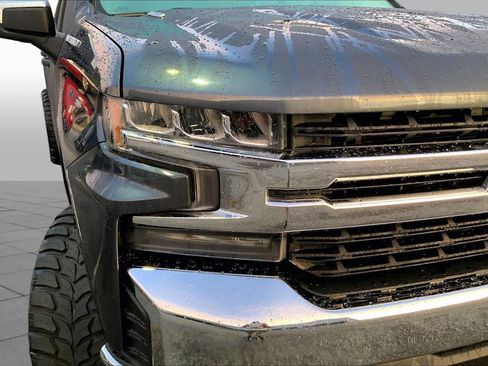 Used 2021 Chevrolet Silverado 1500 LT RWD image 25