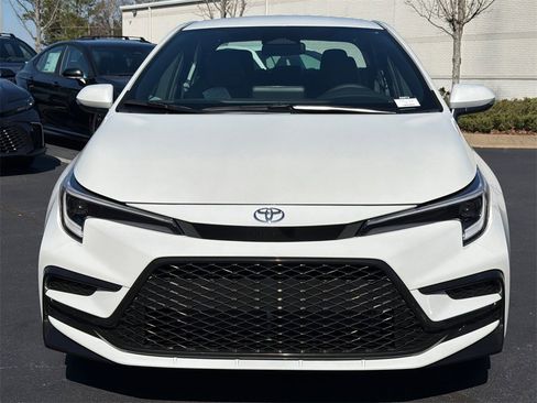 New 2026 Toyota Corolla SE image 8