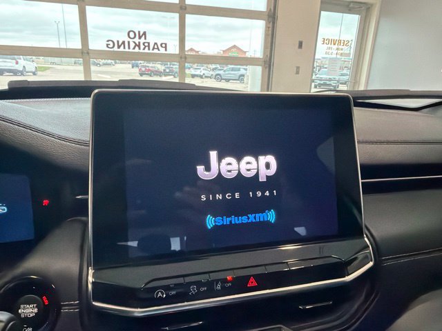 Used 2022 Jeep Compass High Altitude AWD/4WD image 22