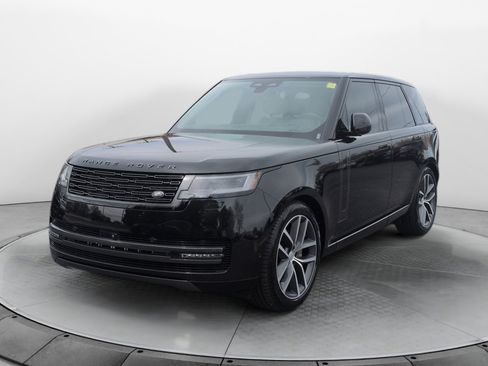Certified 2025 Land Rover Range Rover SE image 1