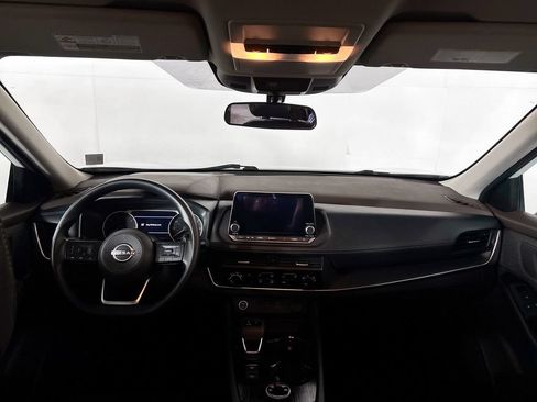 Used 2023 Nissan Rogue S AWD/4WD image 12