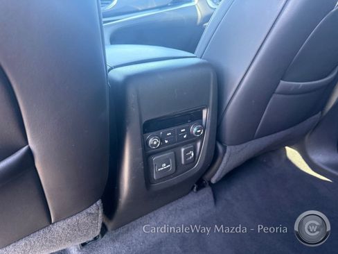 Used 2024 Buick Enclave Avenir w/ Avenir Technology Package image 29