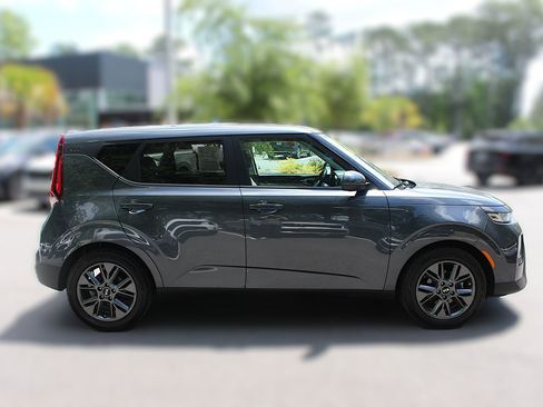 Certified 2021 Kia Soul EX FWD image 10