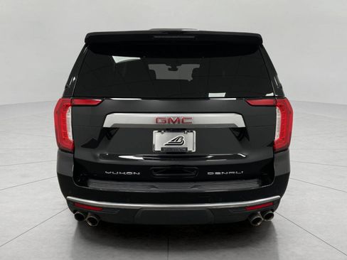 Used 2021 GMC Yukon XL Denali image 4