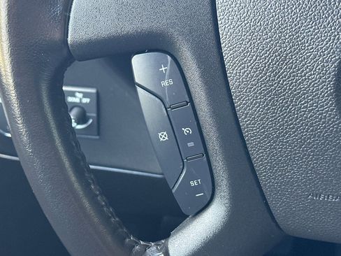 Used 2023 GMC Savana 2500 Extended w/ Driver Convenience Package image 33