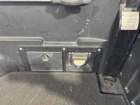 Used 2016 Toyota Tacoma SR image 26