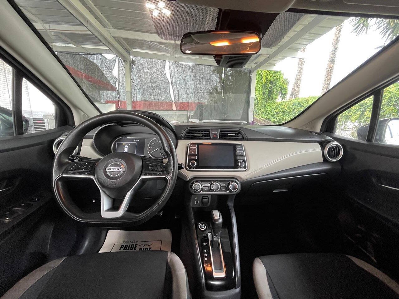 Used 2021 Nissan Versa SV FWD image 17