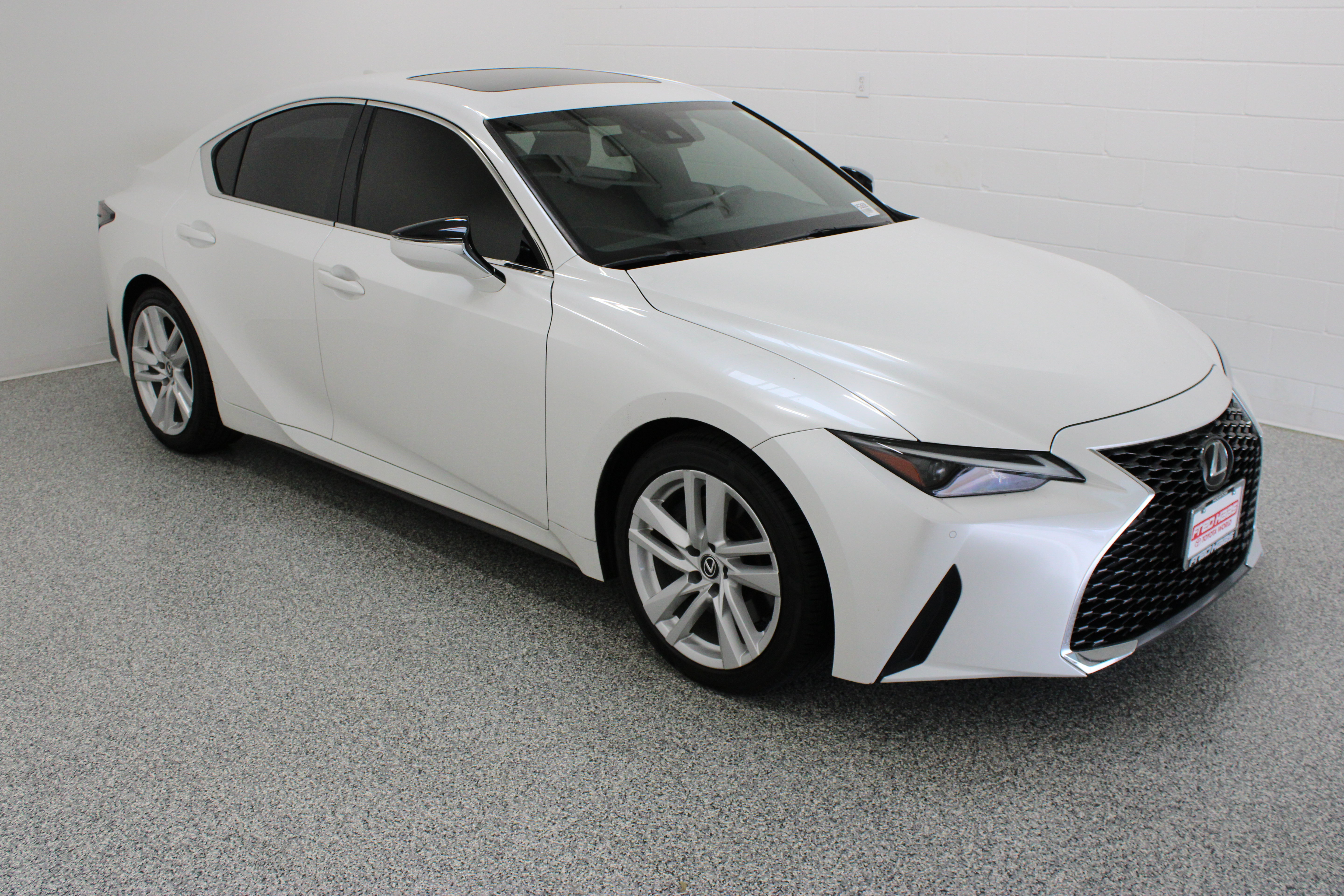 Used 2024 Lexus IS 300 w/ Comfort Package RWD image 4