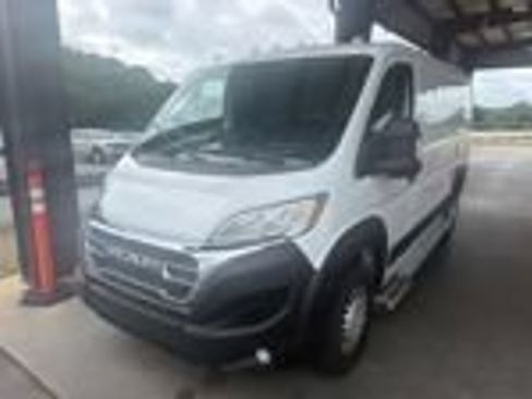 Used 2025 RAM ProMaster 2500 w/ U-Haul Equipment Group FWD image 2