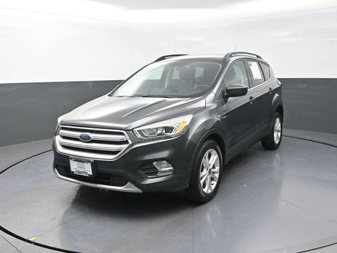 Used 2019 Ford Escape SEL FWD image 5