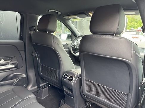 Certified 2025 Mercedes-Benz GLA 250 4MATIC image 27