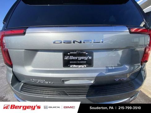 Certified 2025 GMC Yukon XL Denali image 36