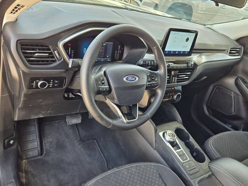 Used 2023 Ford Escape Active FWD image 10