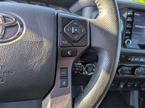 Used 2022 Toyota Tacoma TRD Pro image 19