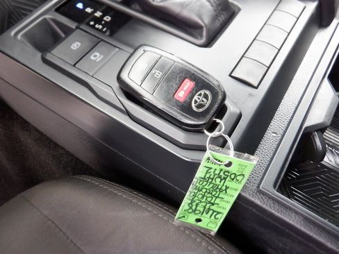 Used 2024 Toyota Tacoma SR RWD image 11