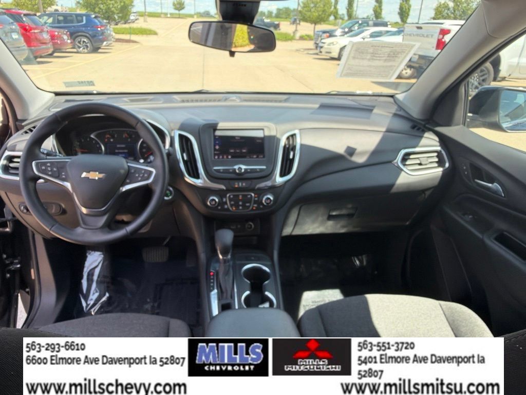Used 2024 Chevrolet Equinox LT FWD image 22