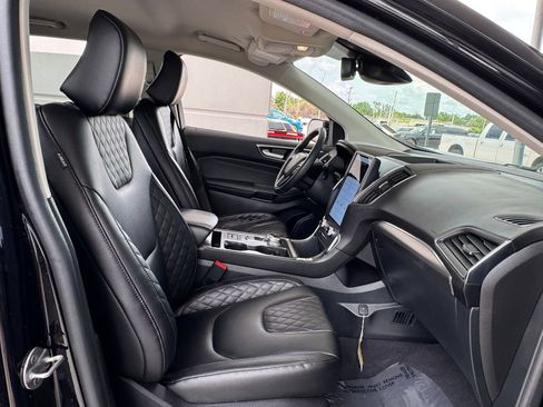Used 2024 Ford Edge Titanium AWD/4WD image 26