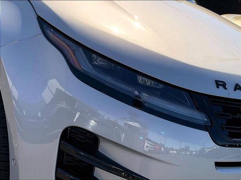 New 2026 Land Rover Range Rover Evoque Dynamic SE image 33