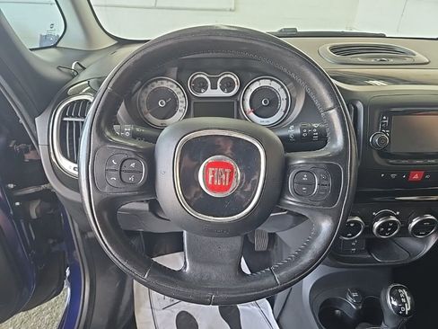 Used 2015 FIAT 500L Trekking image 17
