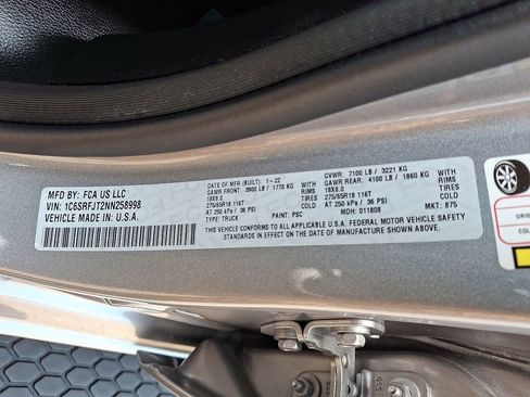 Certified 2022 RAM 1500 Laramie image 28