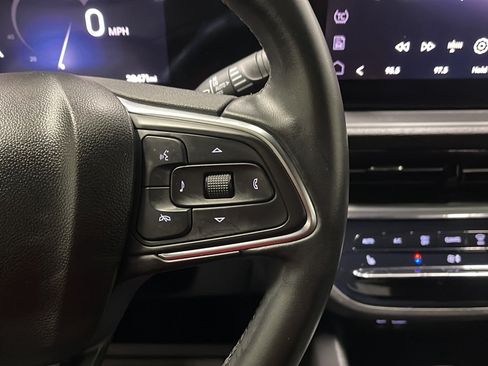 Used 2024 Buick Envista Avenir FWD image 7