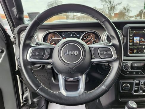 Used 2021 Jeep Gladiator Overland w/ LED Lighting Group image 26