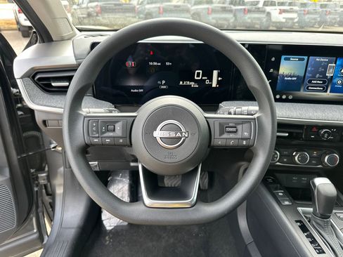 New 2026 Nissan Kicks S FWD image 21