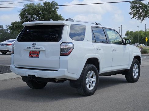 Certified 2024 Toyota 4Runner SR5 AWD/4WD image 5