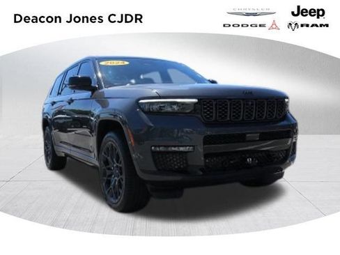 Used 2024 Jeep Grand Cherokee L Summit AWD/4WD image 1