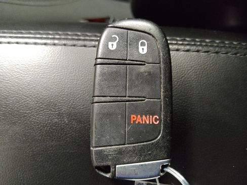 Used 2017 Dodge Durango SXT w/ Quick Order Package 23B image 32