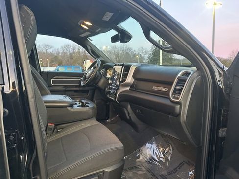 Used 2022 RAM 2500 Big Horn w/ Level C Equiment Group image 17
