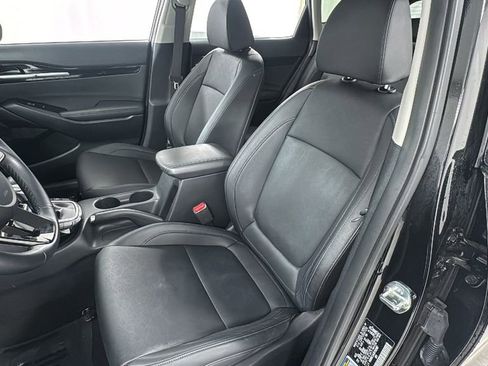 Used 2024 Kia Seltos EX image 10
