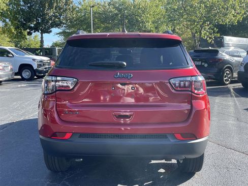 New 2026 Jeep Compass Latitude image 8