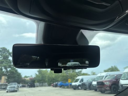 Used 2025 Jeep Grand Cherokee L Summit AWD/4WD image 26