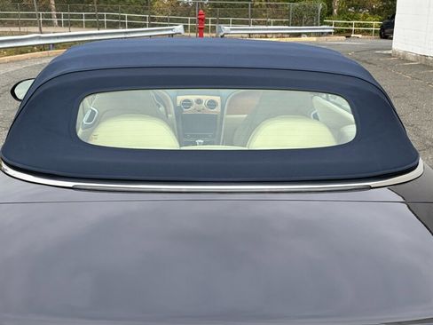 Used 2017 Bentley Continental GT image 14