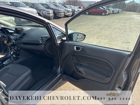 Used 2014 Ford Fiesta SE w/ Equipment Group 201B image 22