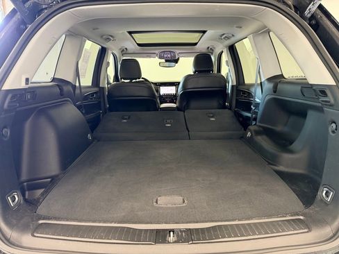 Used 2023 Jeep Grand Cherokee Limited image 26