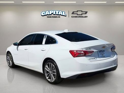 Used 2024 Chevrolet Malibu LT FWD image 3